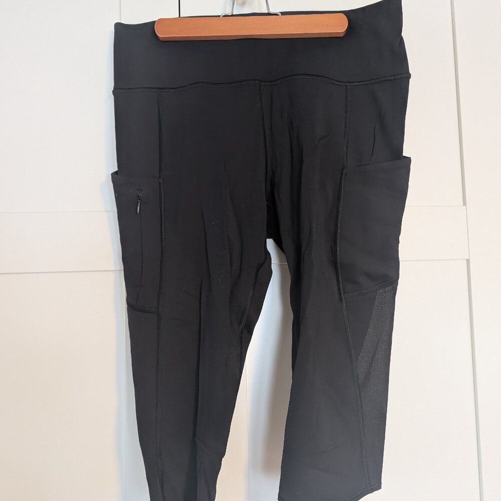 Athleta Crops